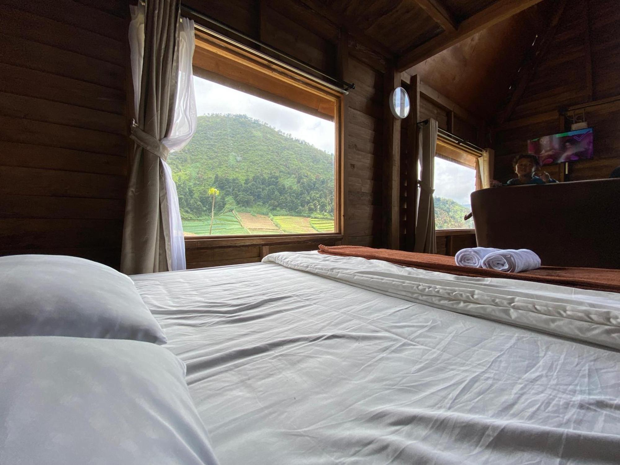 Satha Private Villa Dieng Banjarnegara ภายนอก รูปภาพ